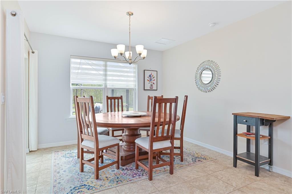 3275 Birchin Ln Property Photo 6