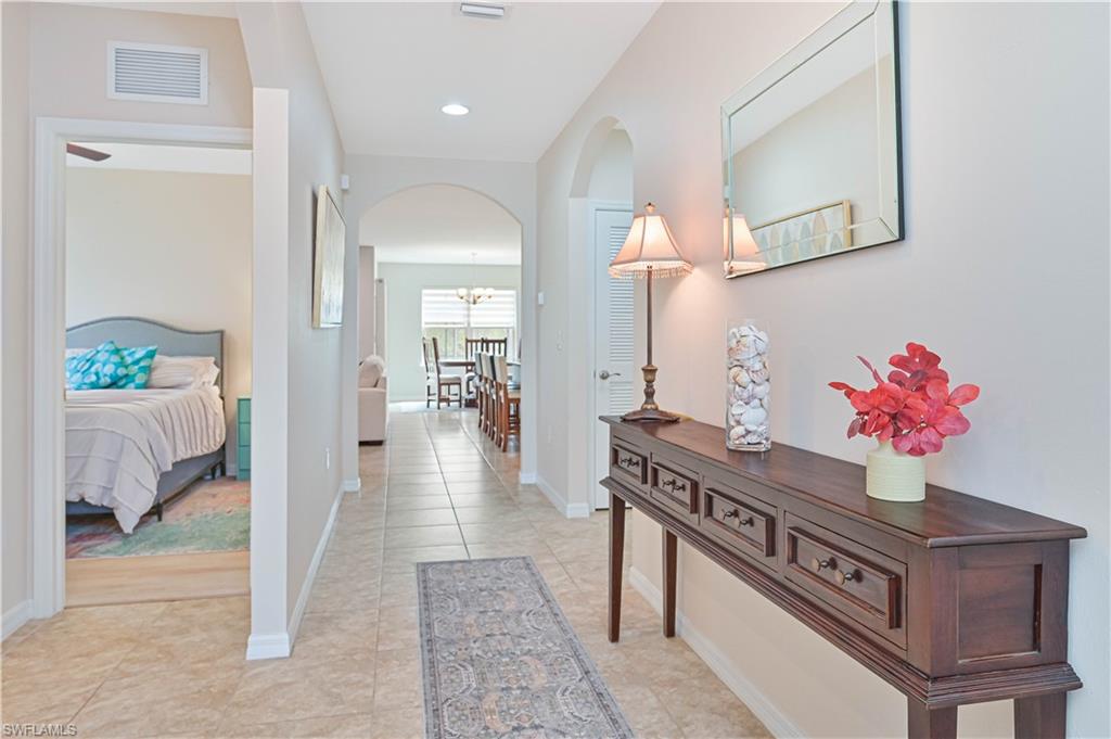 3275 Birchin Ln Property Photo 8