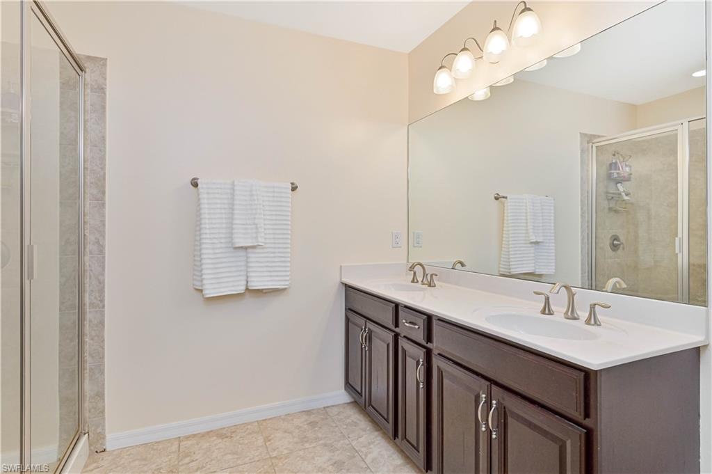 3275 Birchin Ln Property Photo 18