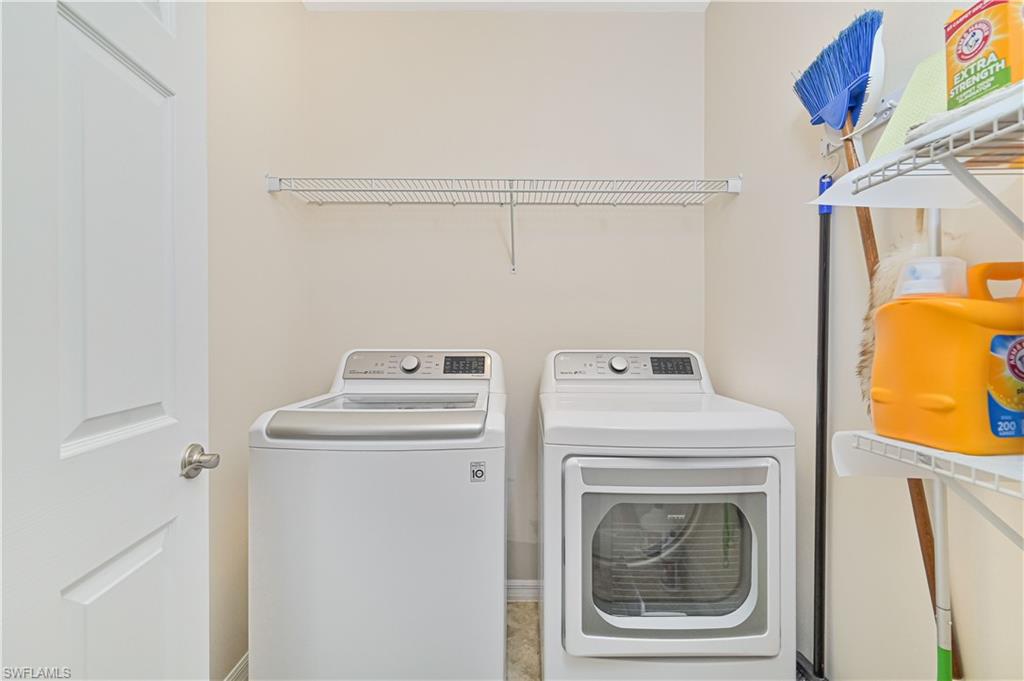 3275 Birchin Ln Property Photo 33