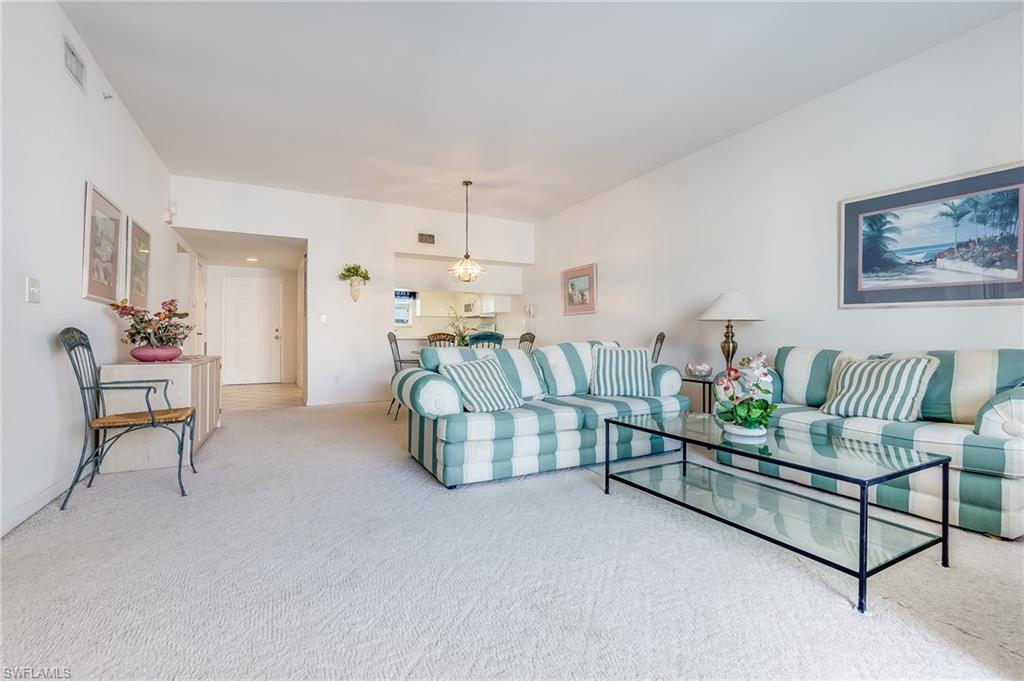 4351 Bay Beach Ln 332 Property Photo 8