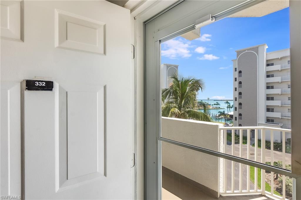 4351 Bay Beach Ln 332 Property Photo 23