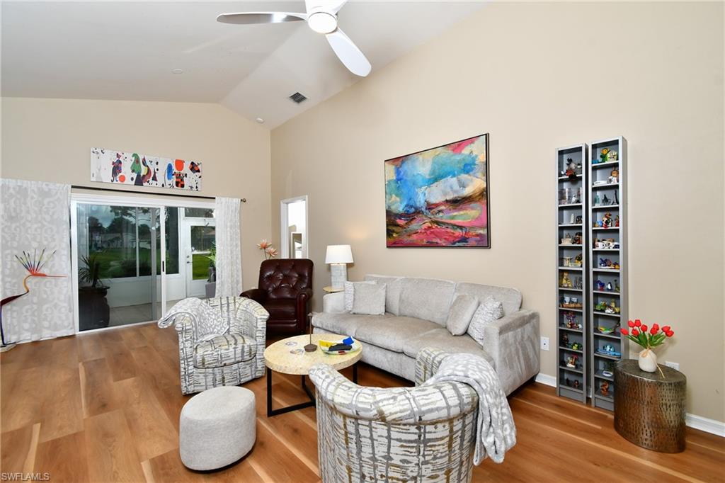 3903 Sabal Springs Blvd Property Photo 7