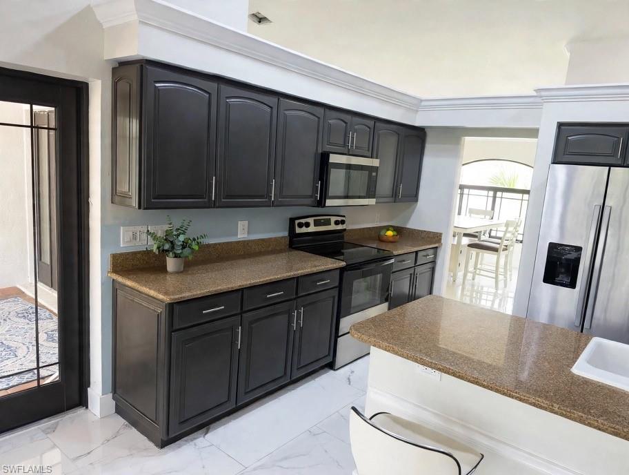 8896 Bracken Way Property Photo 11