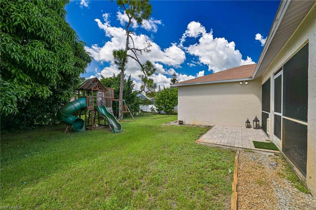 18222 Camellia Rd Property Photo 3