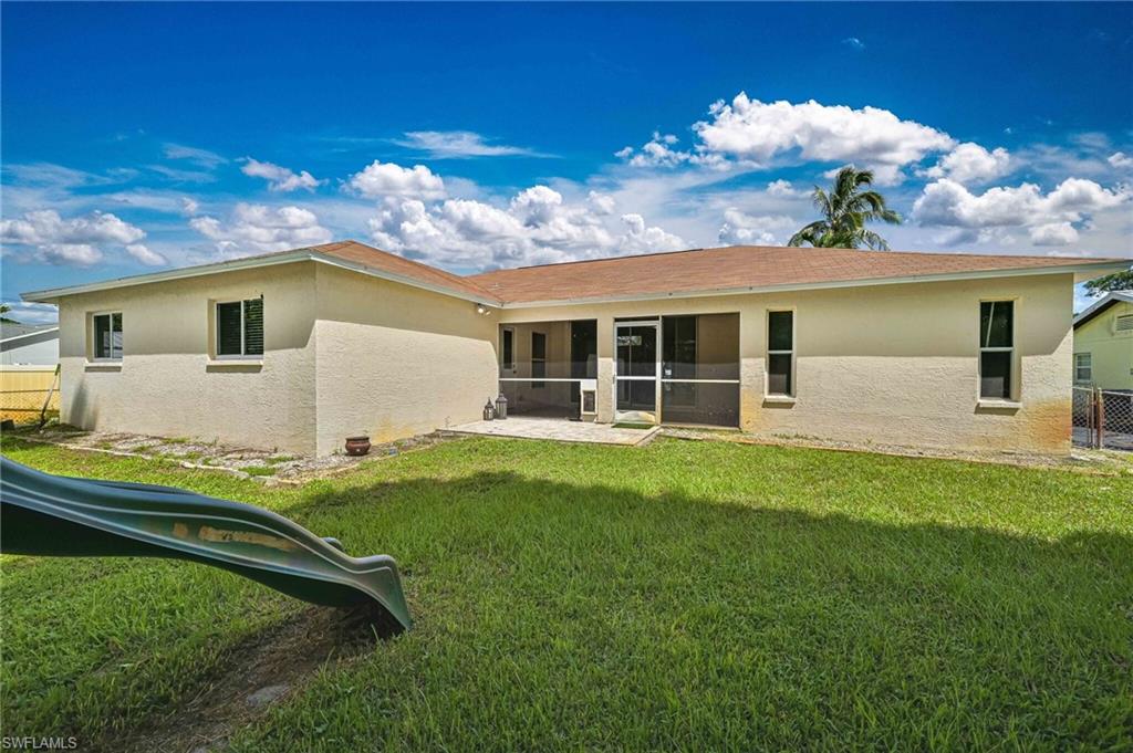 18222 Camellia Rd Property Photo 4
