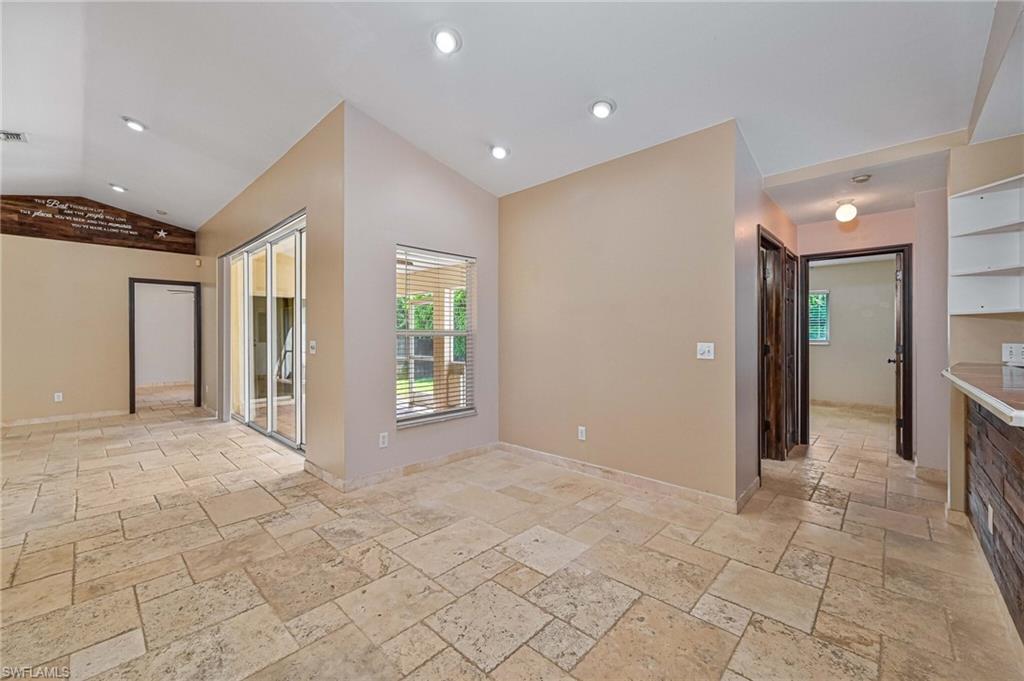 18222 Camellia Rd Property Photo 10
