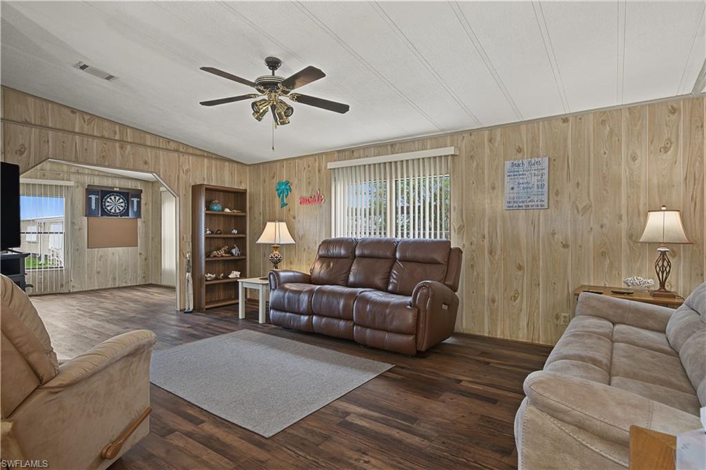3408 Rainbow Ln Property Photo 10
