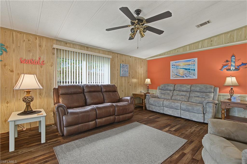 3408 Rainbow Ln Property Photo 12
