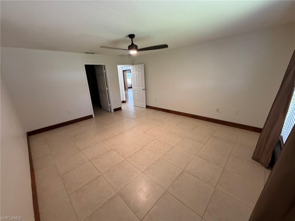 702 Calvin Ave Property Photo 28