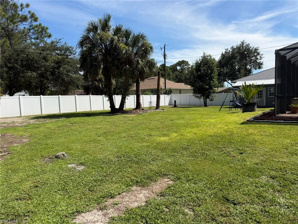 702 Calvin Ave Property Photo 45