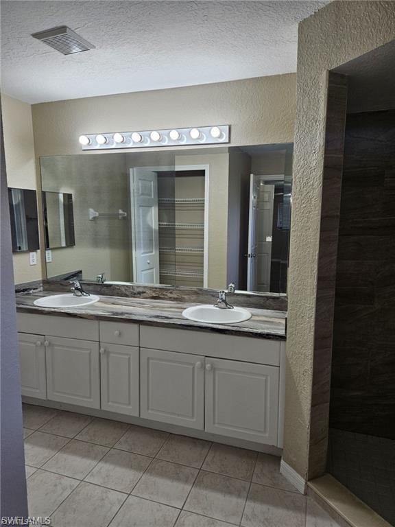 861 Chantilly St E Property Photo 6