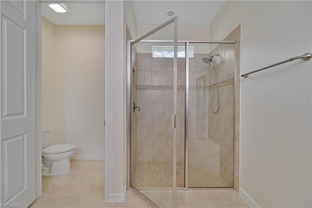 3242 Birchin Ln Property Photo 31