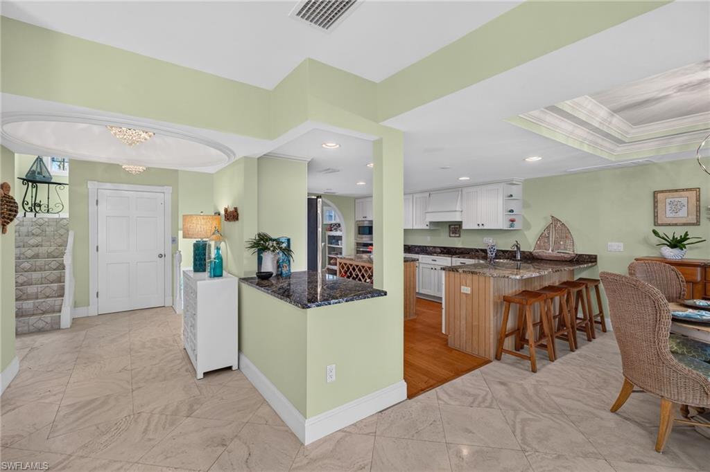431 Bella Vista Way E Property Photo 12