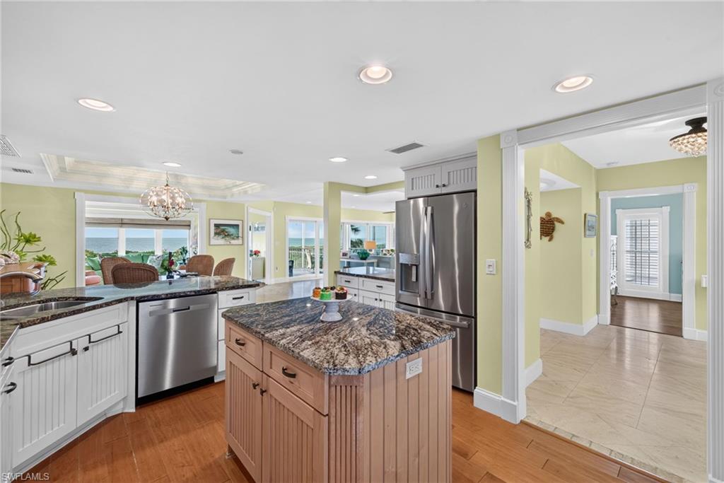 431 Bella Vista Way E Property Photo 20
