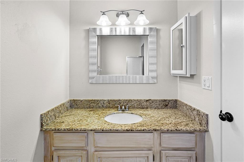 6890 Sandtrap Dr 3 Property Photo 18