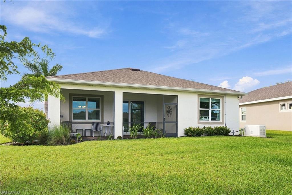 18121 Everson Miles Cir Property Photo 5