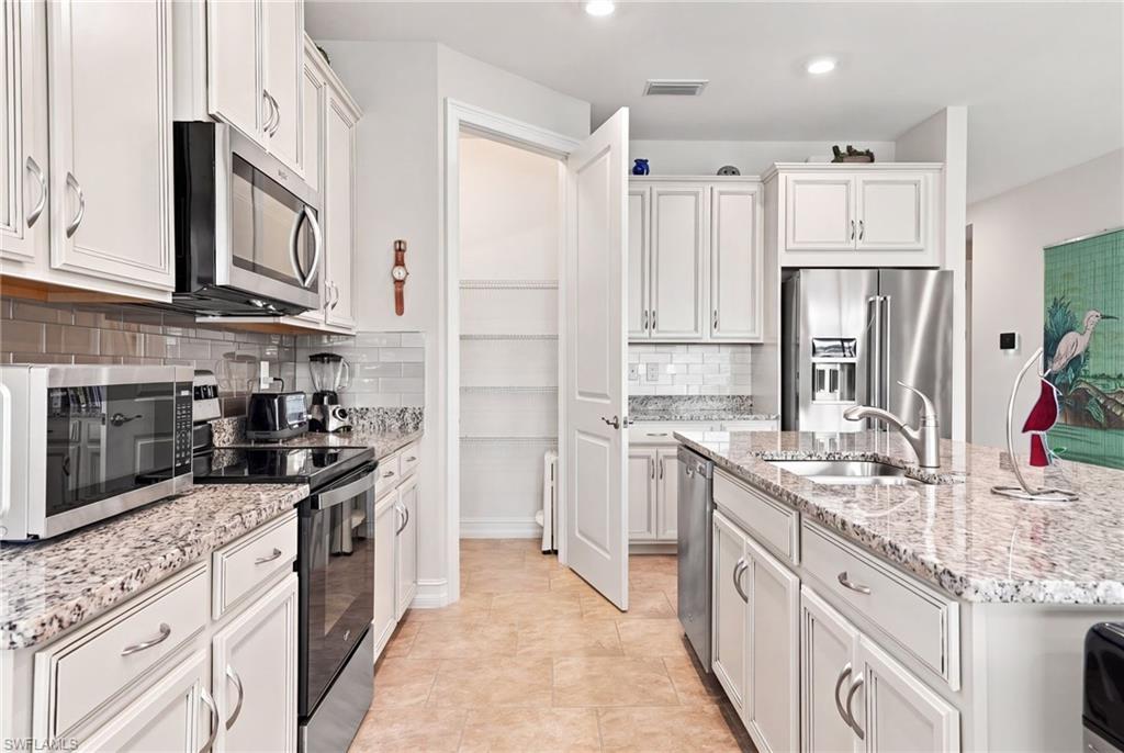 18121 Everson Miles Cir Property Photo 10