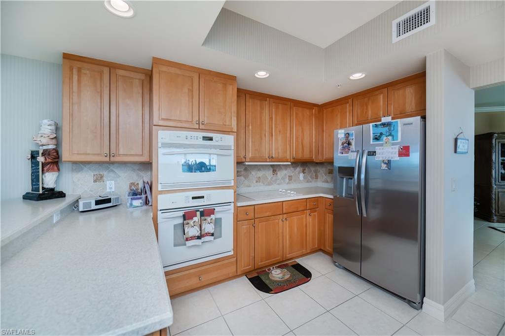 12701 Mastique Beach Blvd 401 Property Photo 9