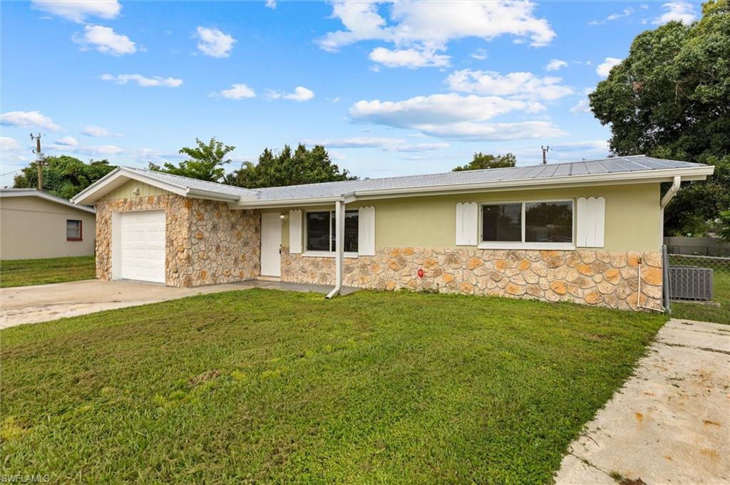 1274 Pondella Cir Property Photo 2