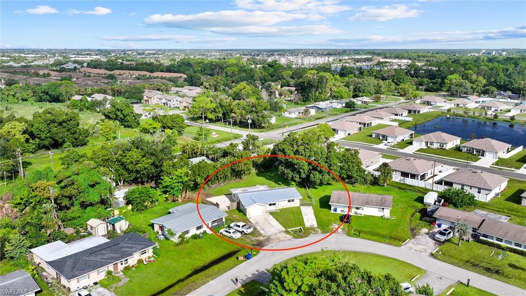 1274 Pondella Cir Property Photo 3
