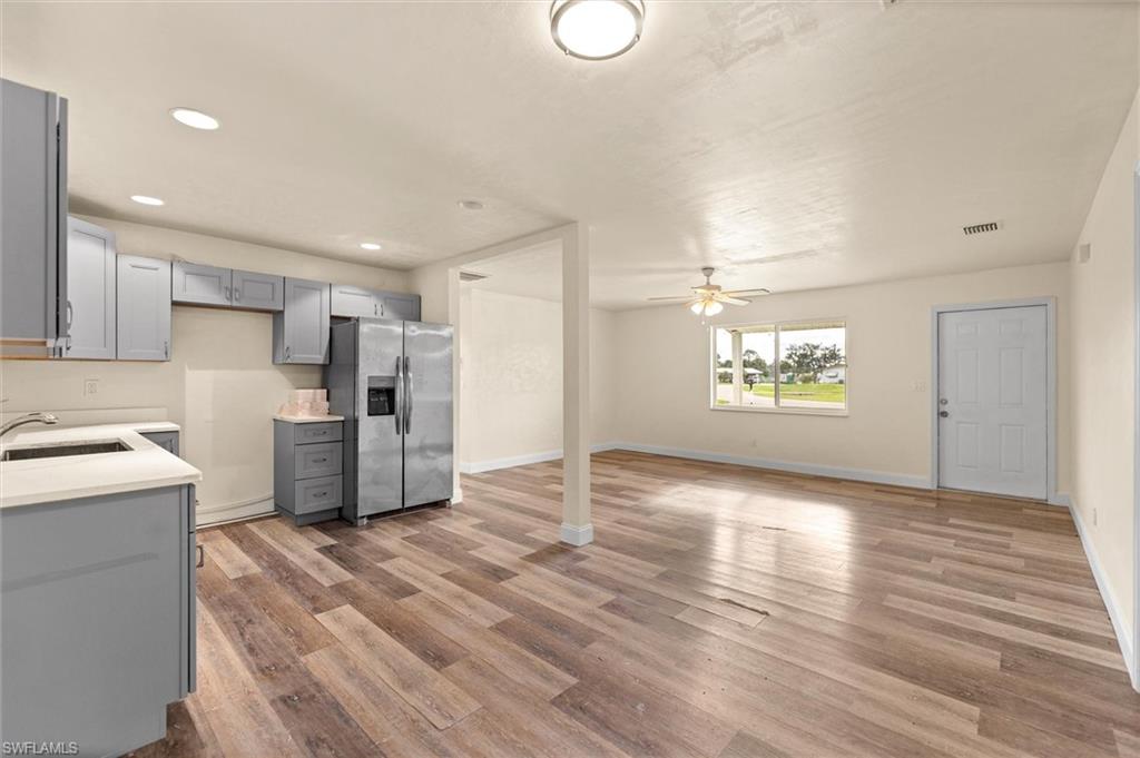 1274 Pondella Cir Property Photo 8
