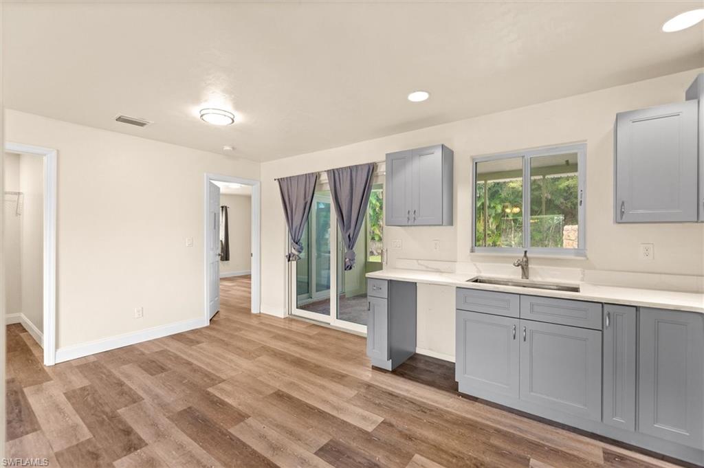 1274 Pondella Cir Property Photo 15
