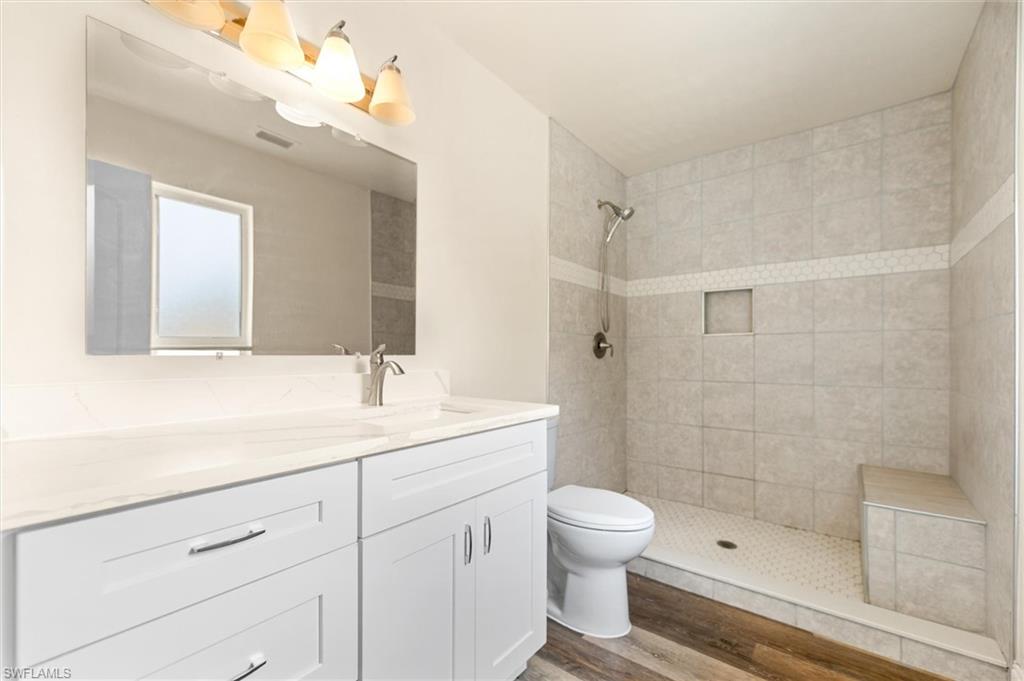 1274 Pondella Cir Property Photo 24