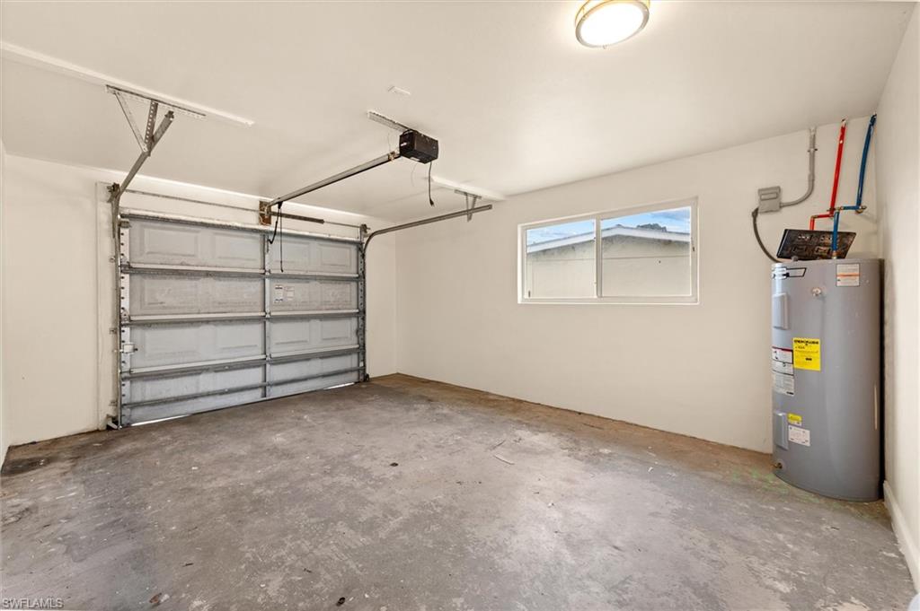 1274 Pondella Cir Property Photo 40