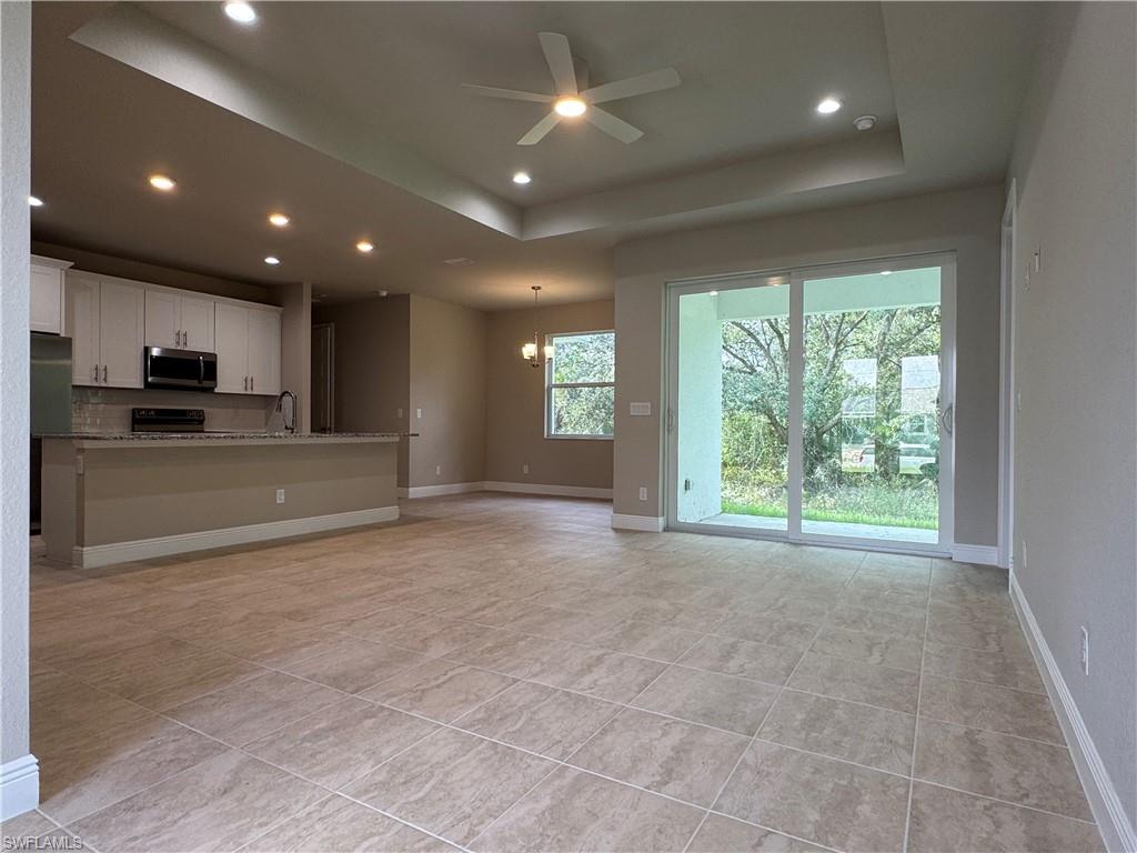 1304 Andover Dr Property Photo 3
