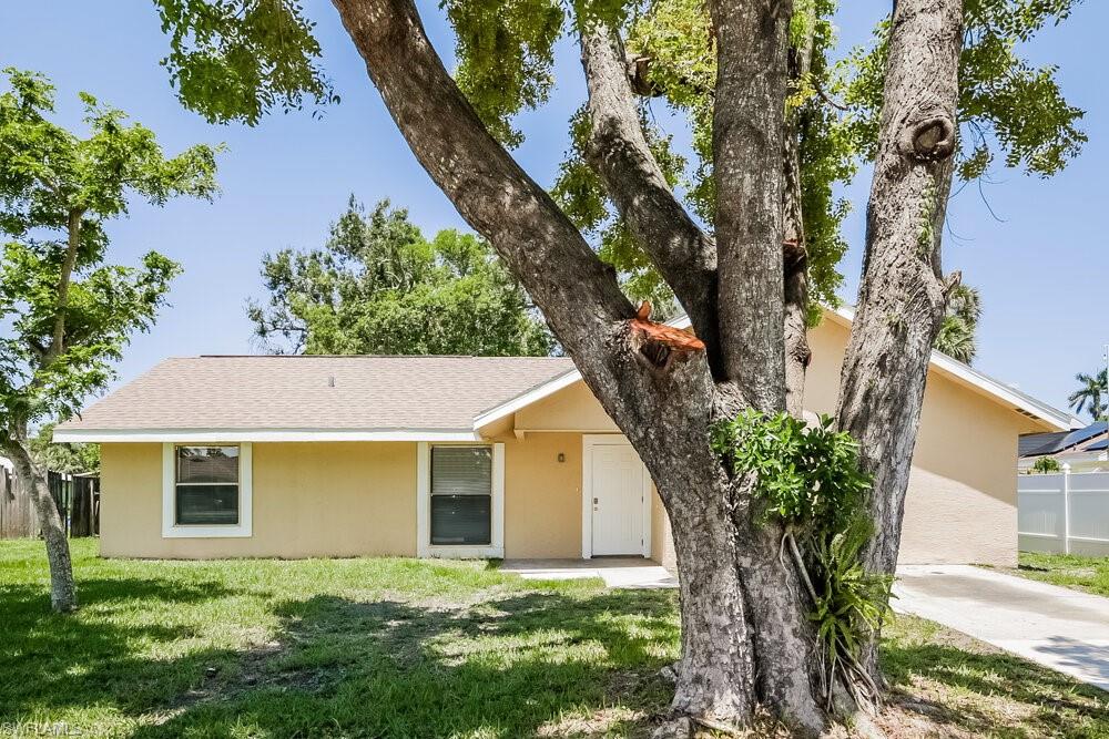 800 Jarmilla Ln Property Photo 1
