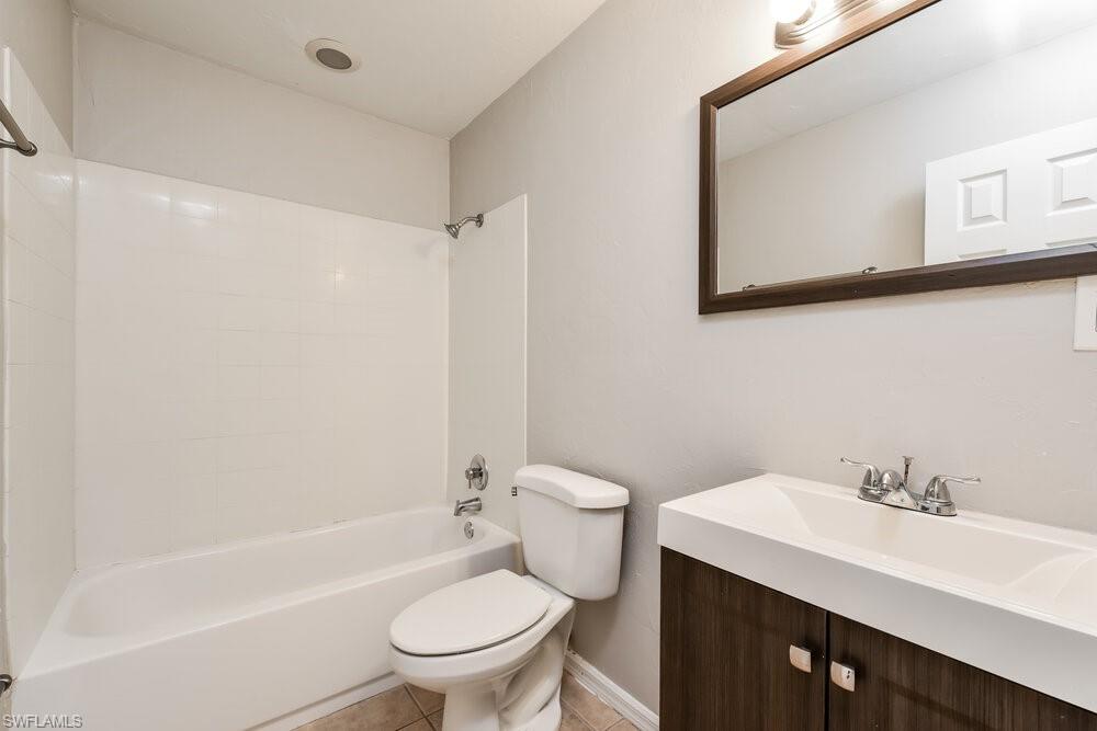 800 Jarmilla Ln Property Photo 23
