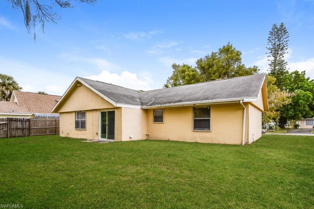 800 Jarmilla Ln Property Photo 24