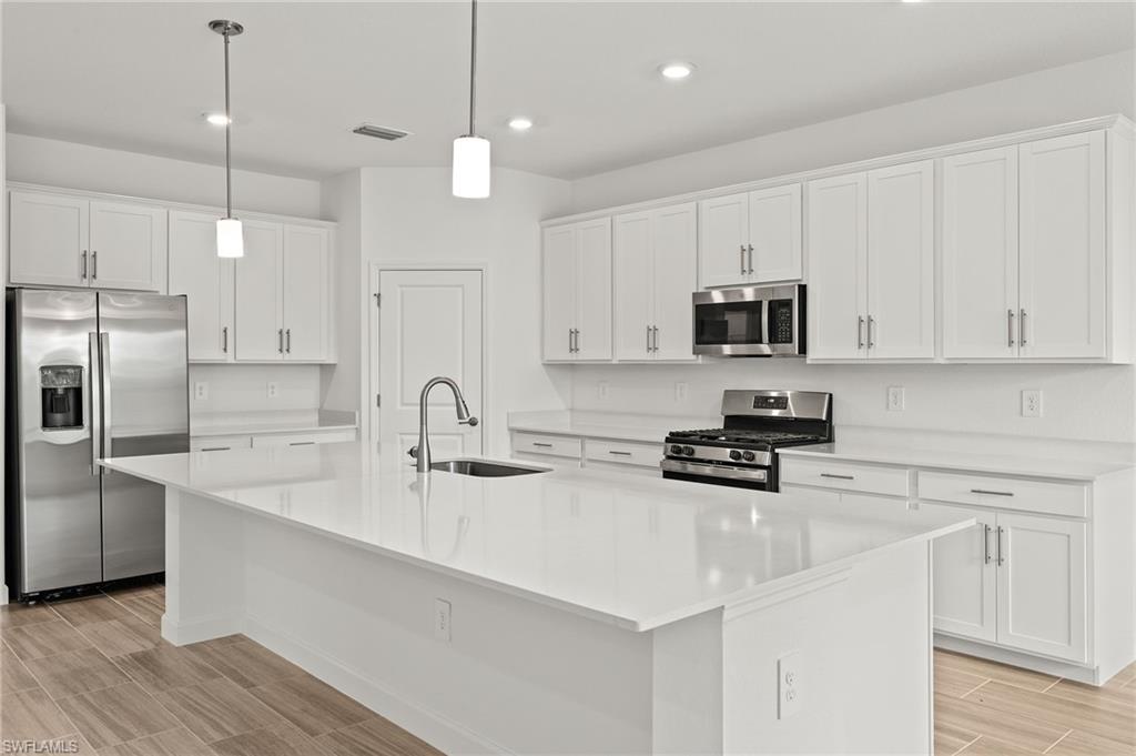 15263 Jadestone Dr Property Photo 2