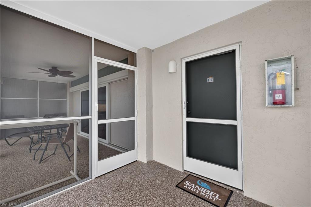 827 E Gulf Dr F-7 Property Photo 22