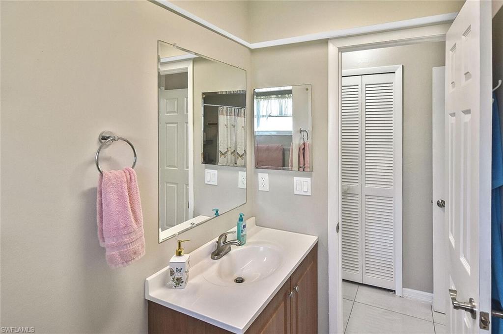 4 Park Lane Cir Property Photo 20