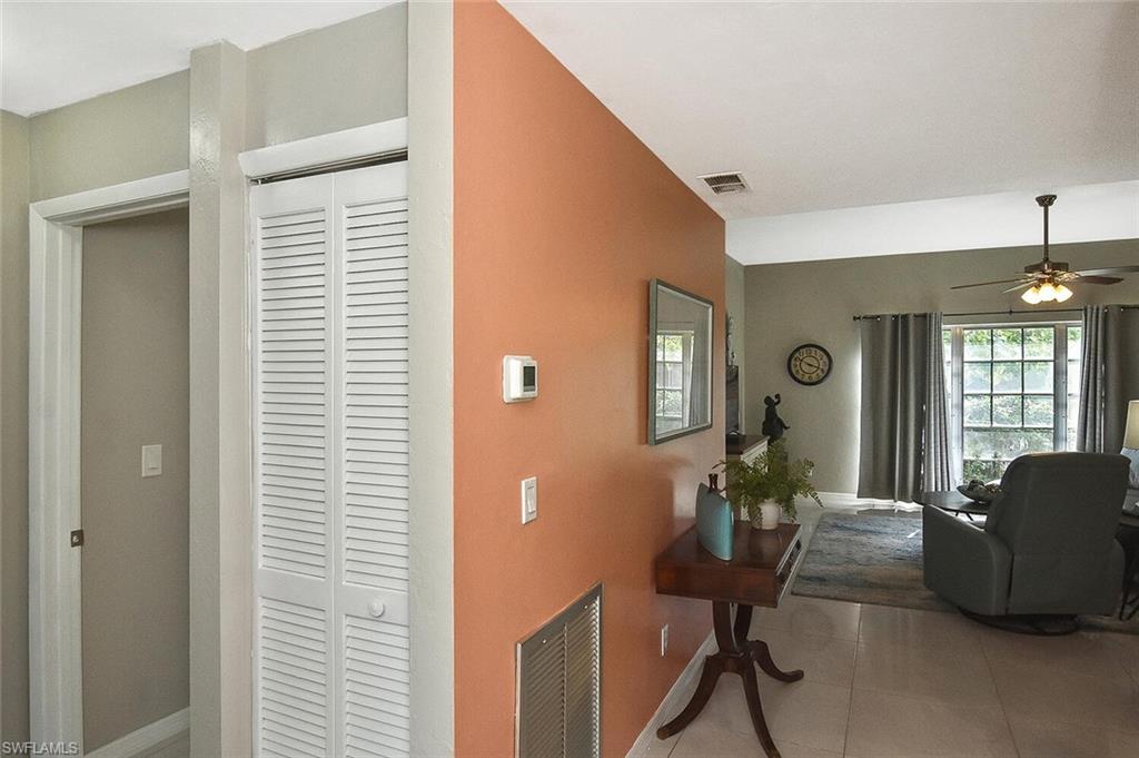 4 Park Lane Cir Property Photo 36