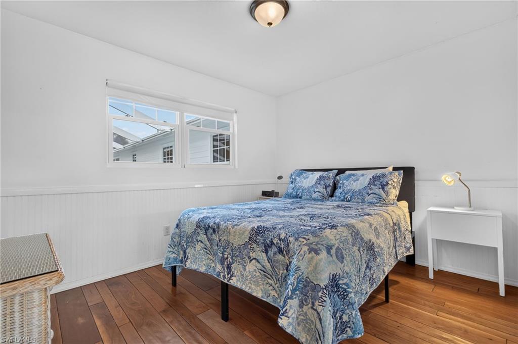 721 Cardium St Property Photo 14