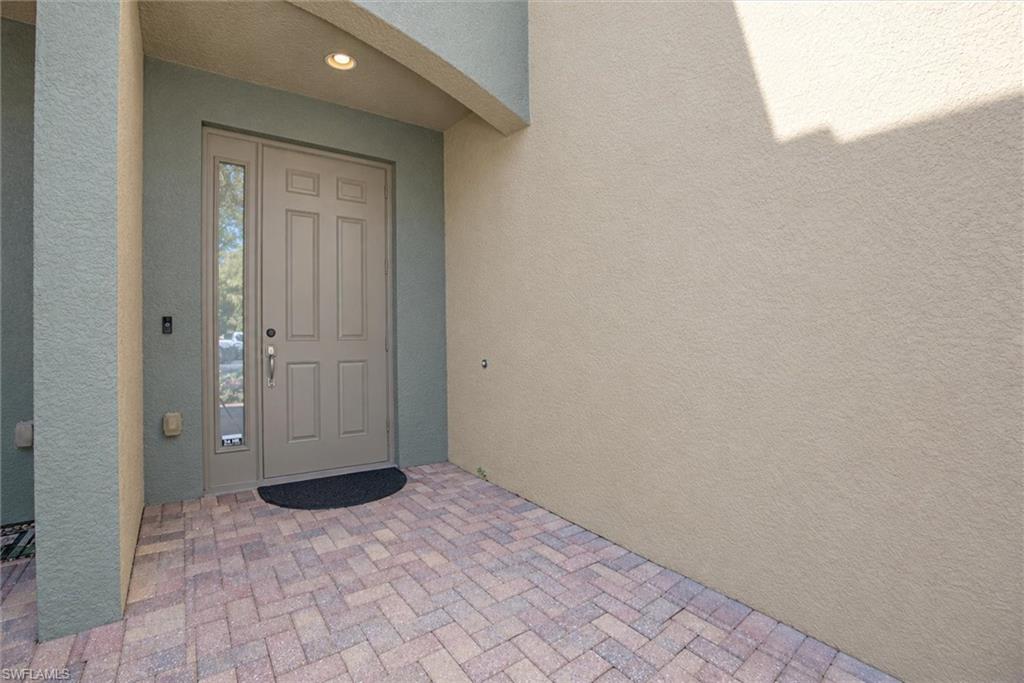 3231 Cottonwood Bend 303 Property Photo 4