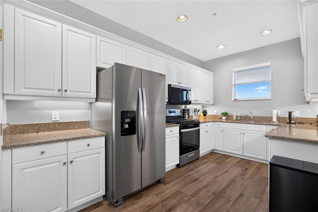 3231 Cottonwood Bend 303 Property Photo 12