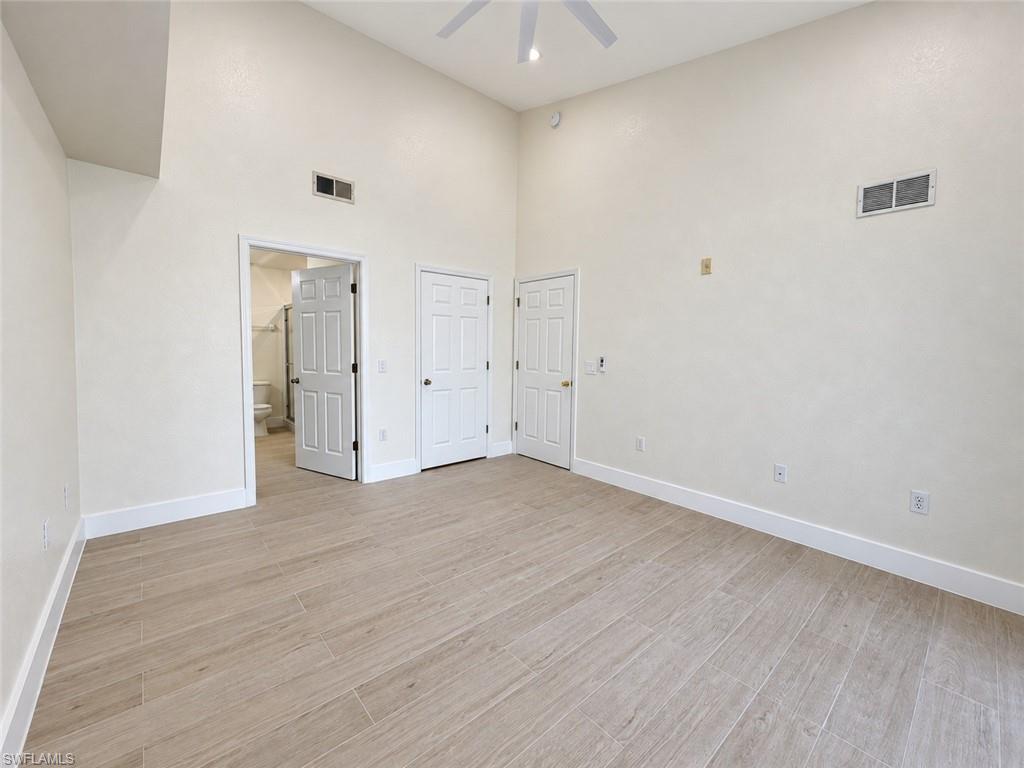 9025 Colby Dr 2120 Property Photo 20