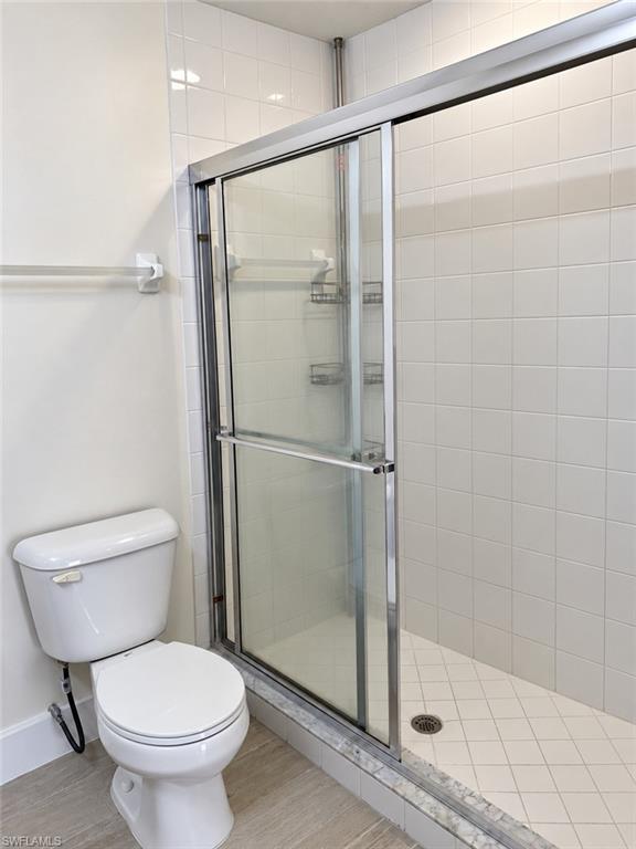 9025 Colby Dr 2120 Property Photo 25