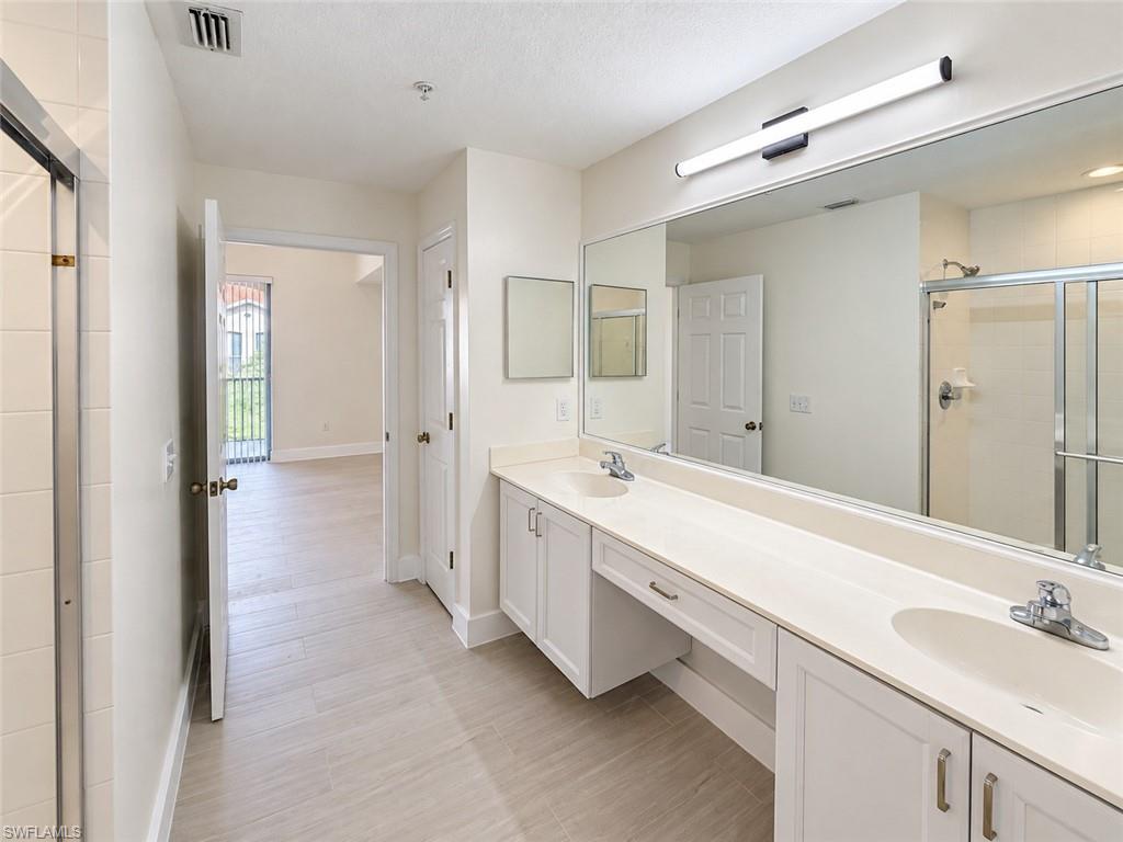9025 Colby Dr 2120 Property Photo 26