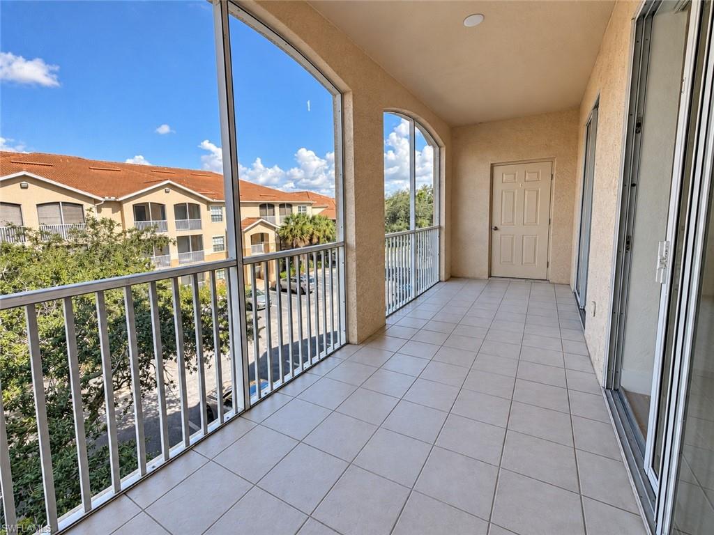 9025 Colby Dr 2120 Property Photo 34