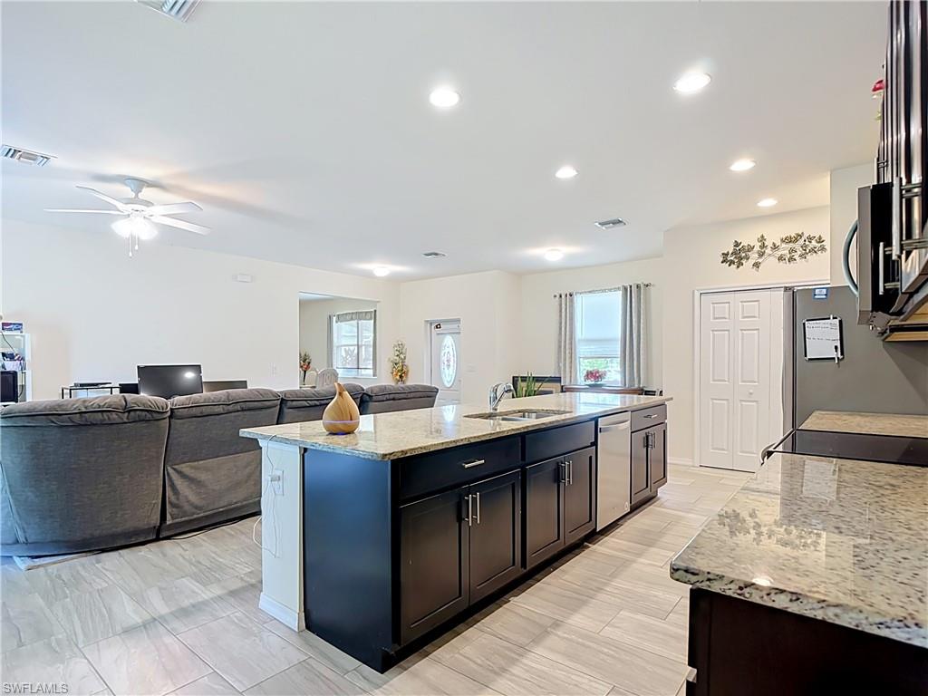 6027 Acorn Cir Property Photo 17