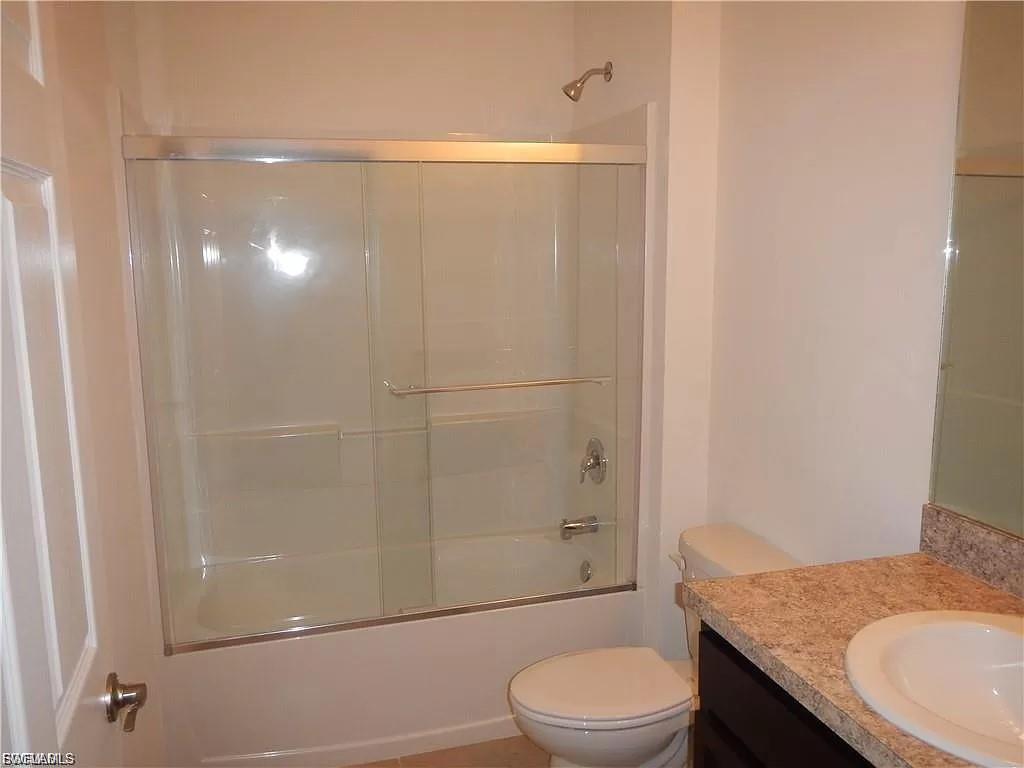 2625 Manzilla Ln Property Photo 12