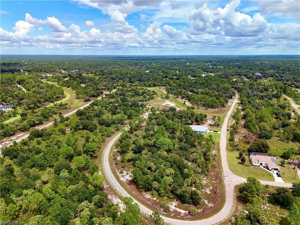 Sheno Dr Property Photo 31