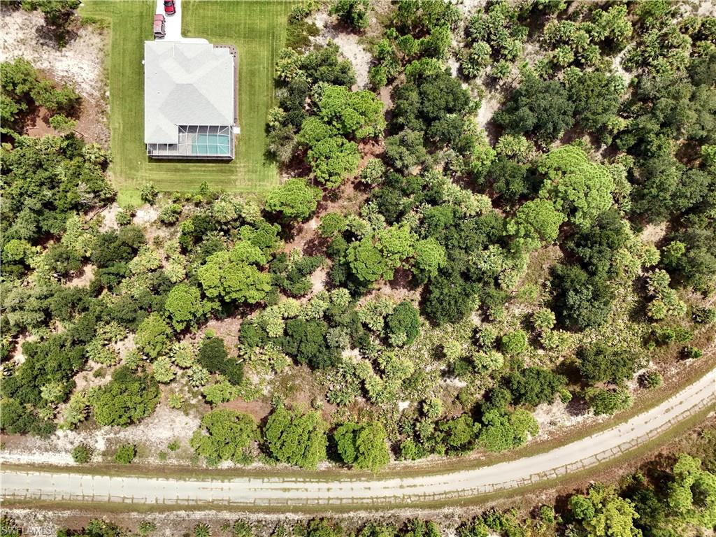 Sheno Dr Property Photo 32