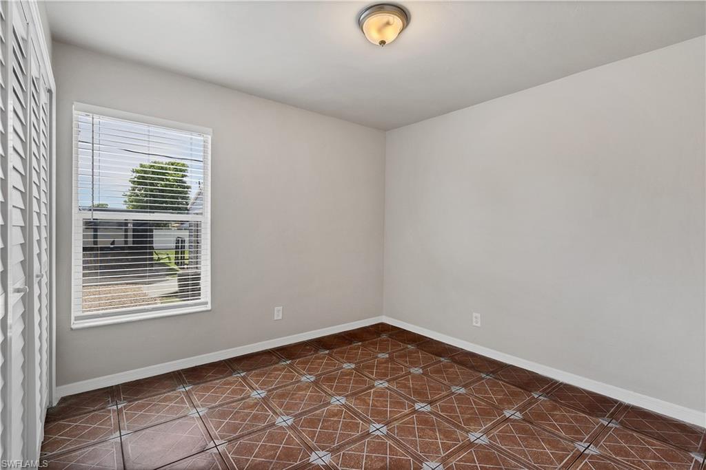 17196 Lee Rd Property Photo 18