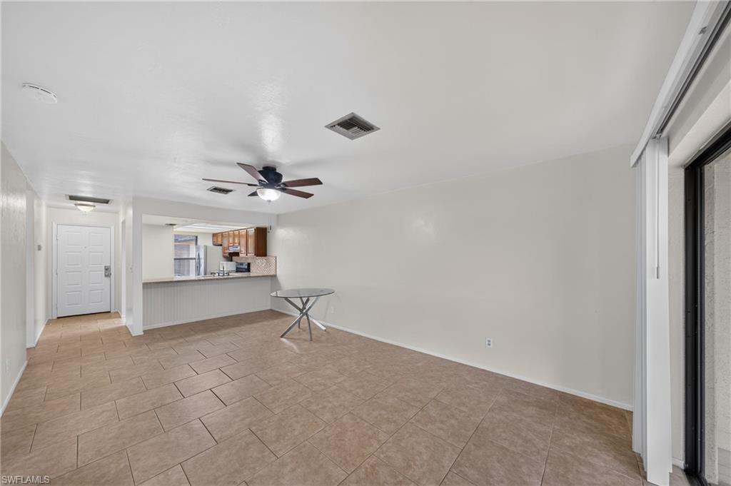 4407 Sw 7th Pl 7 Property Photo 2
